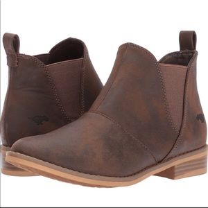 Rocket Dog Maylon Chelsea Boot Brown size 7 bootie